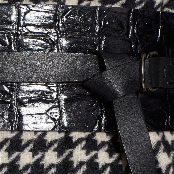 Pernice' Croc Embossed Leather Belt - Picture 6 of 8